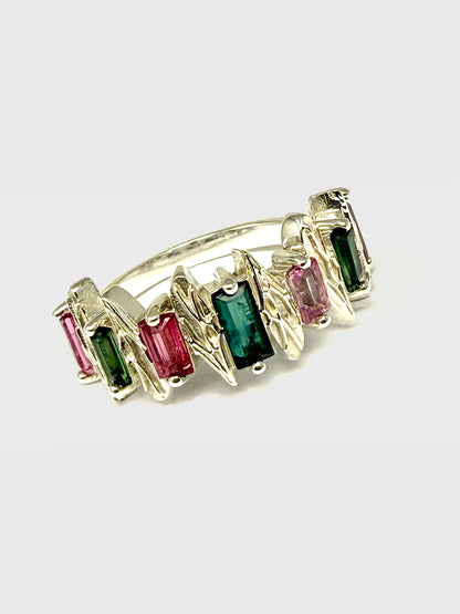 Anillo Alas y turmalinas