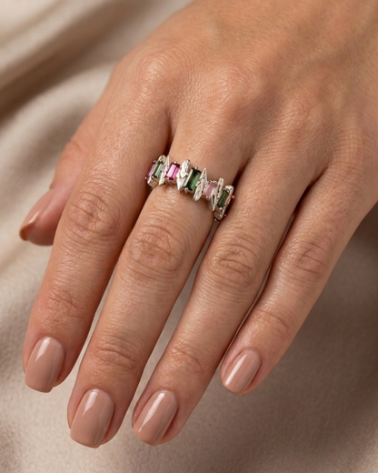 Anillo Alas y turmalinas