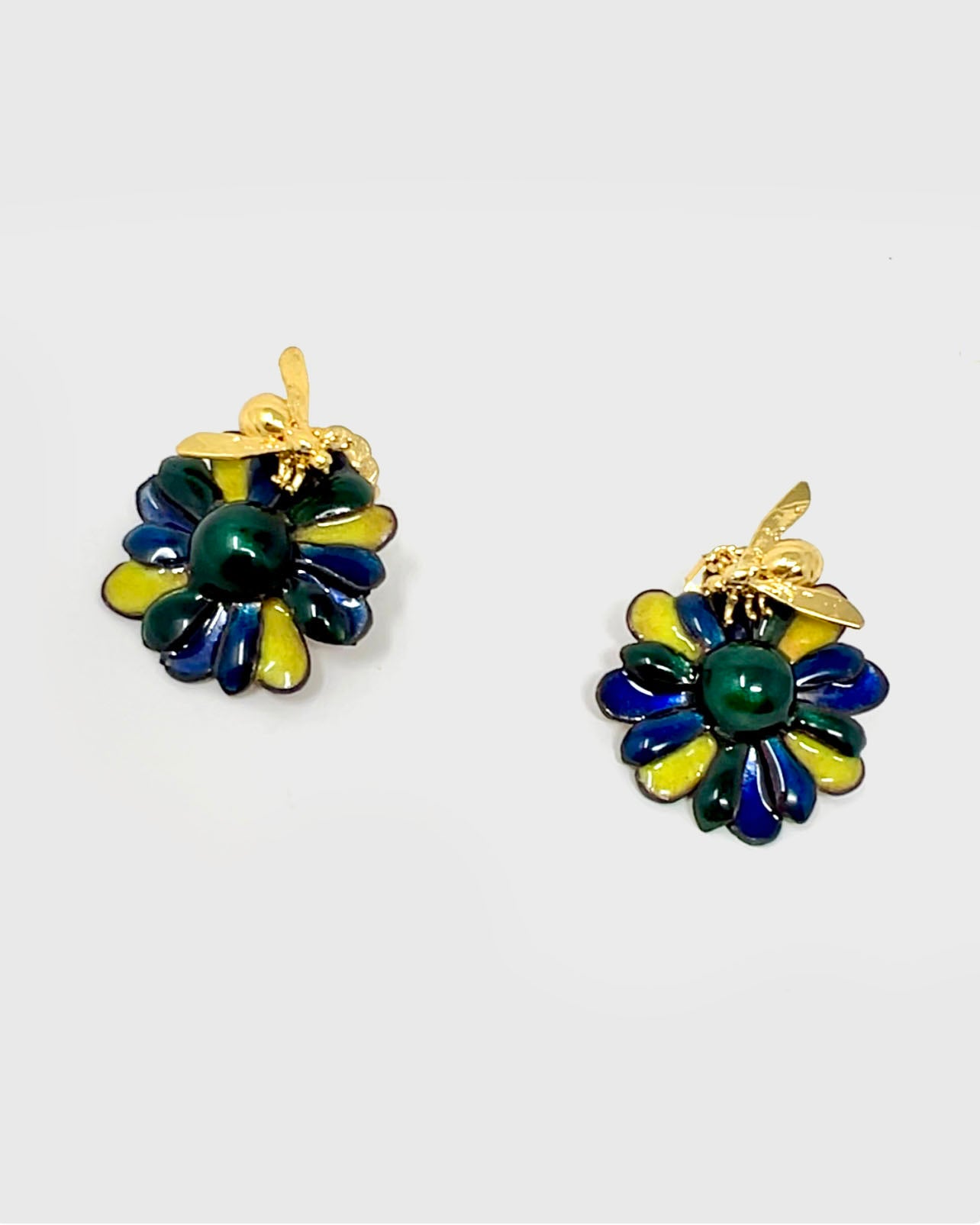 Aretes Flor de la tia Ligia