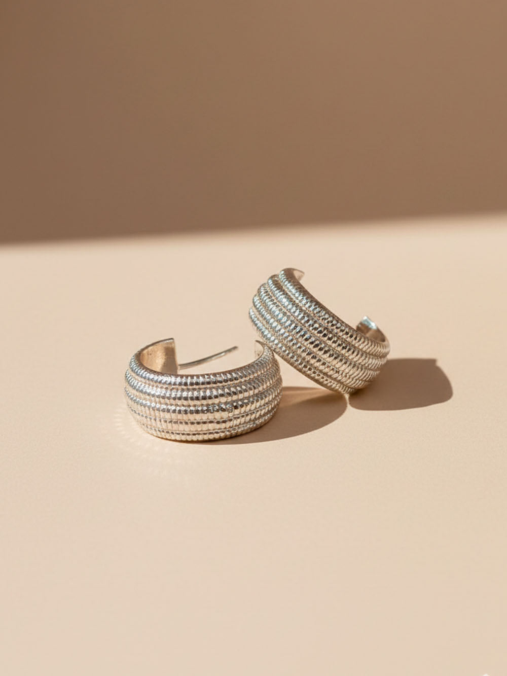 Candonga silver hoop cornfield