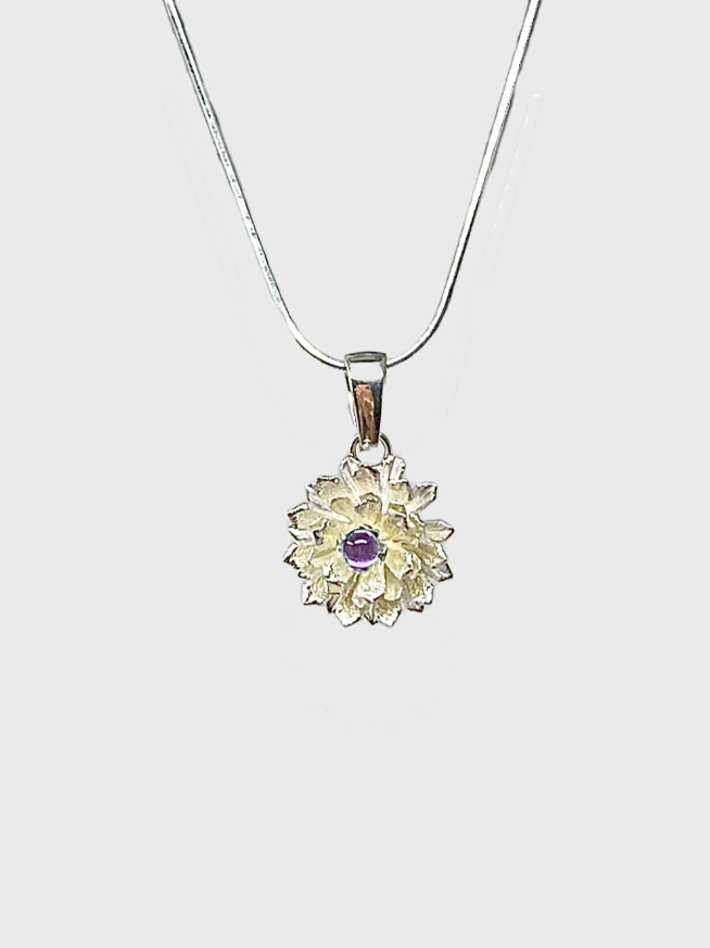 Silver and amethyst frailejón necklace