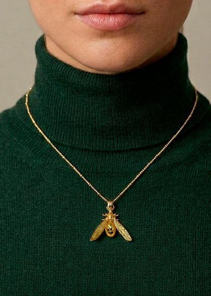 Golden ant pendant necklace
