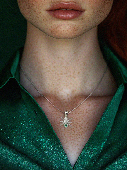 Collar dije las obreras