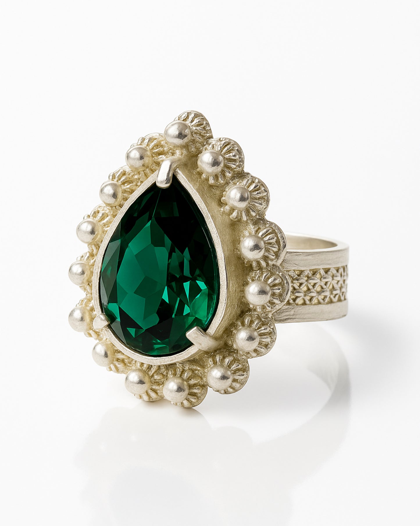 Anillo Tomatillo silver drop