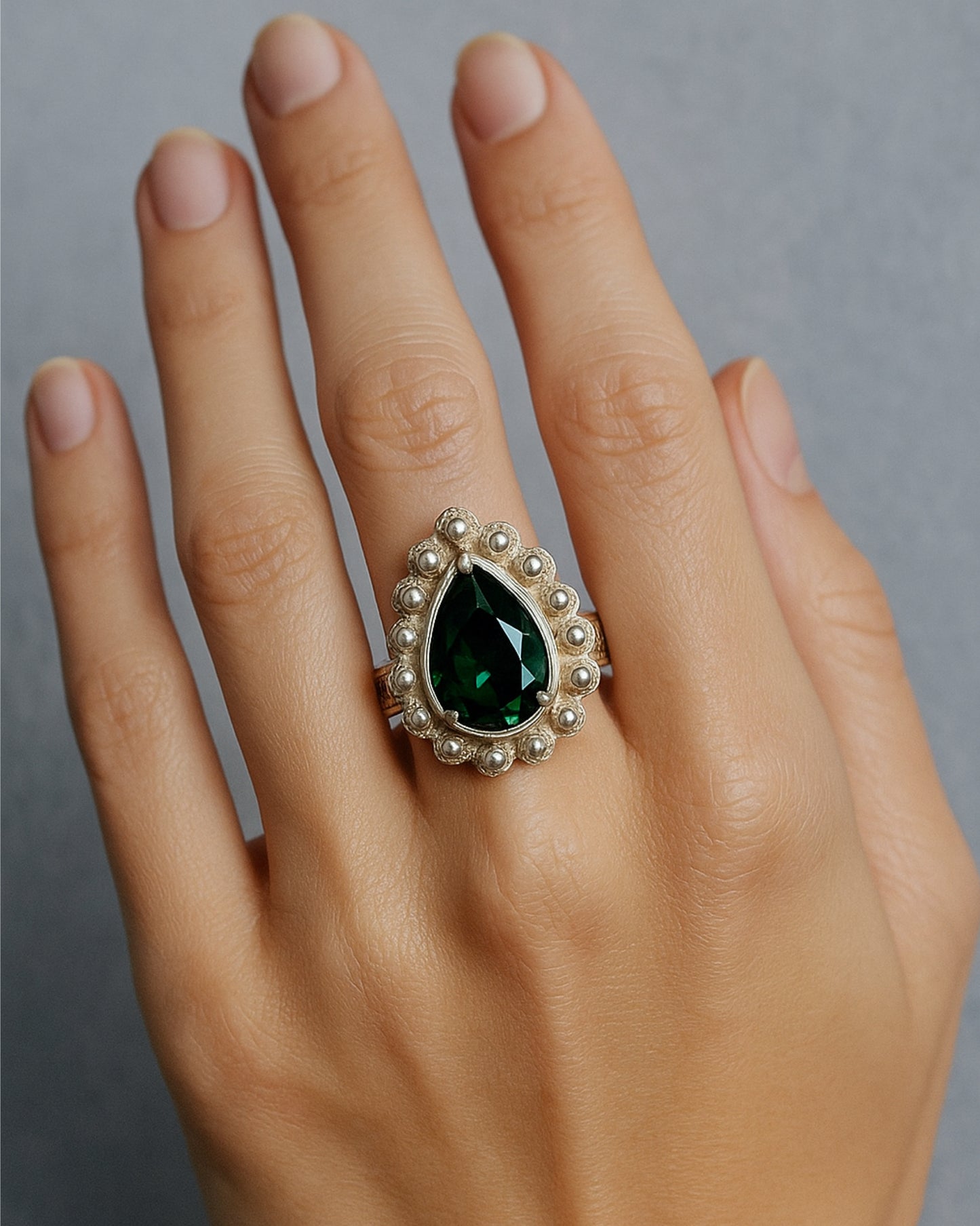 Anillo Tomatillo silver drop