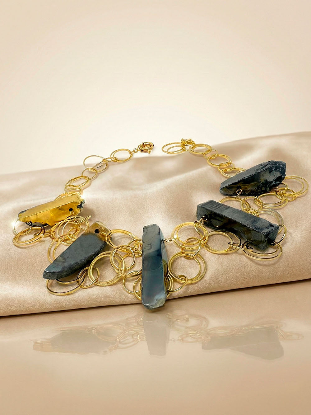 Collar Hematita natural